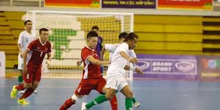 Peraturan main futsal standar internasional yang benar telah diatur oleh fifa. Futsal Pengertian Sejarah Dan Manfaatnya Halaman All Kompas Com