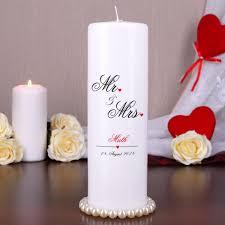 Dann lest unbedingt diese regeln und findet tolle einsatzmöglichkeiten | tipps & kostenlose schildvorlage. Weisse Kerze Zur Hochzeit Mr Und Mrs