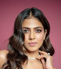 Malavika made her debut with malayalam film pattam pole in 2013. Malavika Mohanan Movies Filmography Biography And Songs Cinestaan Com