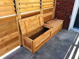 Ce type de banc s'inscrit dans la mémoire collective, évoquant le plus souvent la « belle epoque », et les promenades le long du mail, à l'ombre des arbres, et ces squares où une. Voyons Comment Optimiser Les Espaces Et Creer Des Rangements