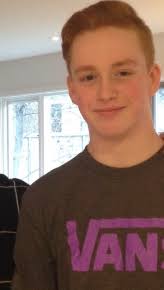 Plus d'un an après le début de l'épidémie en france, la cnil tient également à alerter sur le danger d'un « phénomène d'accoutumance préjudiciable » à de tels dispositifs technologiques. Moi Mes Vetements Et Mes 12 Ans La Presse