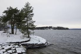 Juli) or as 22/7, were two sequential domestic terrorist attacks by anders behring breivik against the government, the civilian population, and a workers' youth league (auf) summer camp, in which 77 people were killed. Utoya Survivors Received Insufficient Support Says Report The Local