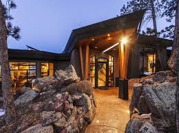 General contractors log cabins, homes & buildings. 1133 Timber Ln Boulder Co 80304 Atrium House Colorado Homes Bouldering