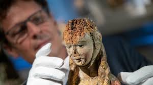 Kunst-Restauration: Der mühsame Kampf gegen Schädlinge