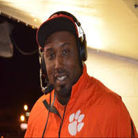 Donnell Clark's Instagram, Twitter & Facebook