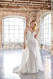 A wide variety of short wedding dresses with detachable train options are available to you, such as feature, fabric type, and supply type. Eddy K S Detachable Wedding Dress Trains For Multiple Looks