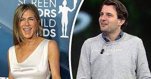 Courteney, 56, insists all her filler and botox has dissolved now, and she regrets having it in the first friends stars jen aniston, courteney cox and matthew perry break down in tears on reunion show's. Zuuufumtq6giam