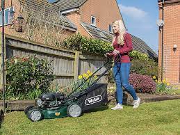 And no one love to see his/her yard is brown. How To Maintain Your Garden Tools Ideas Advice Wickes Co Uk