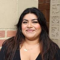 Janeth Olalde's Instagram, Twitter & Facebook