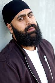 Actor Doubles up in Autumn