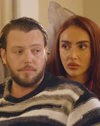 From besties to housemates 👀 Catch up