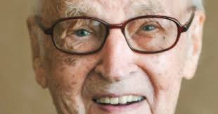 Carl Wagener, who ran the Midway Typewriters Exchange in St. Paul, dies at  103