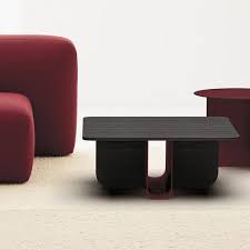 Your guests will love the oval glass cocktail side table when they visit your home and will talk about the oval white end table for weeks to come. Pin By Alan Medina On Home In 2021 Minimalist Coffee Table Contemporary Coffee Table Red Coffee Tables