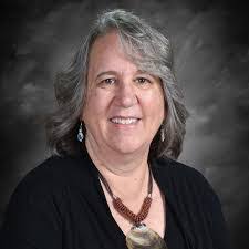 Jean Fitzsimons's Instagram, Twitter & Facebook