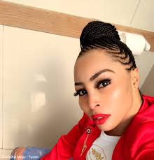 Some of the famous guests who attended the party were rapper casper nyovest, model shashi naidoo and celebrity dentist alexander 'dr smile' rawháni. Khanyi Mbau Hails Mamelodi As A Country On Its Own Justnje