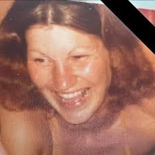 Every episode of Younger is NOW ON NETFLIX. Starring Sutton Foster, Hilary  Duff, and Debi Mazar. When a 40 year old woman looking to revive her career  faces age discrimination, she remakes