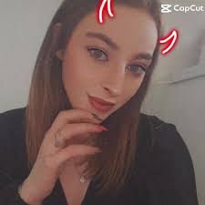 Dominique Ellen Hewitt