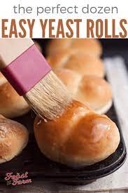 Easy Yeast Rolls Recipe Easy Yeast Rolls Homemade Yeast Rolls Homemade Bread Recipes Easy