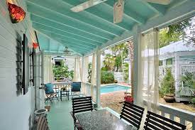 Pin By Julie Alley On Caribbean Home Luxury Cottage Beach Cottage Exterior Beach Cottage Style