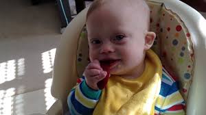 Helping Your Child With Down Syndrome Learn To Self-Feed: A Few Quick Tips