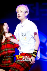 I Thought Im The Only Girl Who Loves Kpop Male Idols Fashion And Loves To Dress Like Em Yes I Am Totally Straight And Whe Amber Liu Role Models Krystal Jung