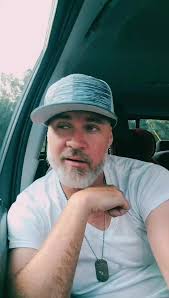 I ain't here to do nothing! 🤣