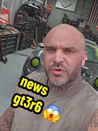 Progreso del GT3R6: Motor en Su Lugar