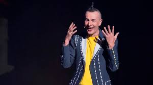 Ce spectacle, qui a gardé l'affiche du garrick. Solo Le Nouveau Show Du Transformiste Arturo Brachetti Cnews