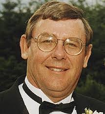 Sandy Cowart's Instagram, Twitter & Facebook