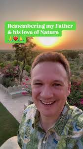 Christopher Bellard's Instagram, Twitter & Facebook