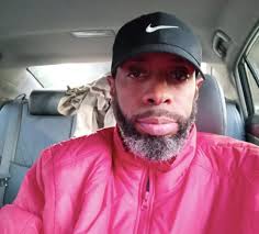 N.J. man killed after crashing into tree, cops say