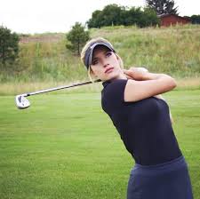 Paige spiranac is kissing and telling when it comes to her past relationships with athletes, joking about the stereotypes of past beaus on her podcast. Paige Spiranac Golfing Interview Paige Spiranac Instagram Photos