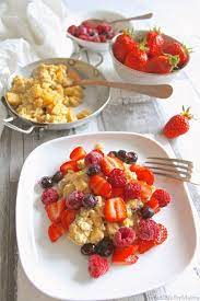 Cook A Life By Maeva In English Red Fruit Apple And Cinnamon Sweet Scrambled Eggs Or Omelette Paleo Fruit Yummy Breakfast Breakfast Recipes