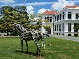 It contains a number of galleries about the history of pekan and pahang. Still Closed For Renovation Review Of Muzium Sultan Abu Bakar Pekan Malaysia Tripadvisor