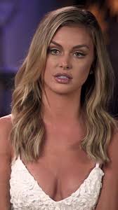 Rewatching season 7… and brunette Lala just hits different :  r/vanderpumprules