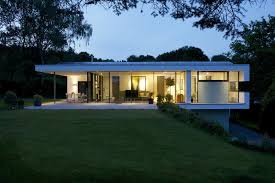 Epingle Par Jorge Heilbron Sur H O U S E G O I N G Maison Contemporaine Maison Architecte Plan Maison
