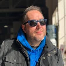 Ross Burt (@arKadeBurt)