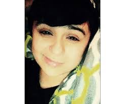 Starr Bennett's Instagram, Twitter & Facebook