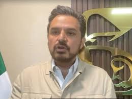 Se planta APCJ al exterior de oficinas del IMSS