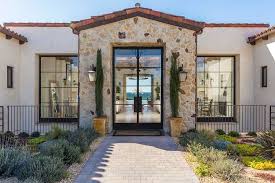 Olympic snowboarder shaun white is selling his stunning waterside malibu compound on the pacific ocean, and it's on the market for the olympic price of. On The Market A Malibu House That S A Hotspot For Celebs Drake Rihanna Included