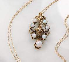 Vintage 14k Opal Necklace Vintage Opal Necklace Genuine Opal Etsy Opal Necklace Opal Pendants Vintage Necklace