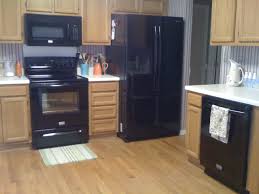 kitchen design ideas black appliances