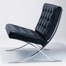 Image result for image of tufted sofa with barcelona chair #barcelonachair. Barcelona Chair Alle Wichtigen Infos Auf Einen Blick