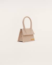 Le Chiquito Moyen Jacquemus Official Website In 2021 Le Chiquito Moyen Jacquemus Small Canvas Bags