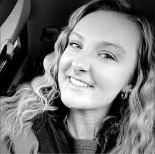 Video: Stunning footage captures a large dolphin pod swimming