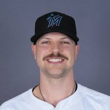 Janson Junk News: Logs another scoreless outing