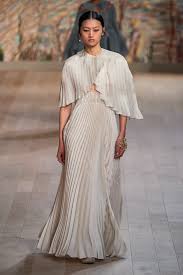 Christian Dior Fall 2021 Couture Fashion Show | Vogue