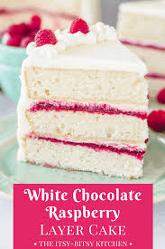 Gateau Au Chocolat Blanc Et Aux Framboises In 2020 Chocolate Raspberry Cake Raspberry Cake Recipes White Chocolate Raspberry Cake