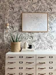 Découvrez le rayon meuble d'appoint et banc d'entrée en promotion avec des nouveautés toute l'année et dans tous les magasins but. Diy 73 Un Meuble De Metier A Tiroirs Pierre Papier Ciseaux