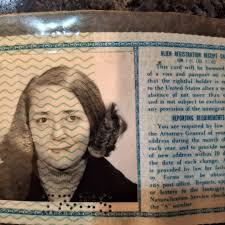 Me and the old man having a laugh in my mother's PVD living room in the  early 90s. Strange to see him w/out a beard. Tom Oakes was a trip.
